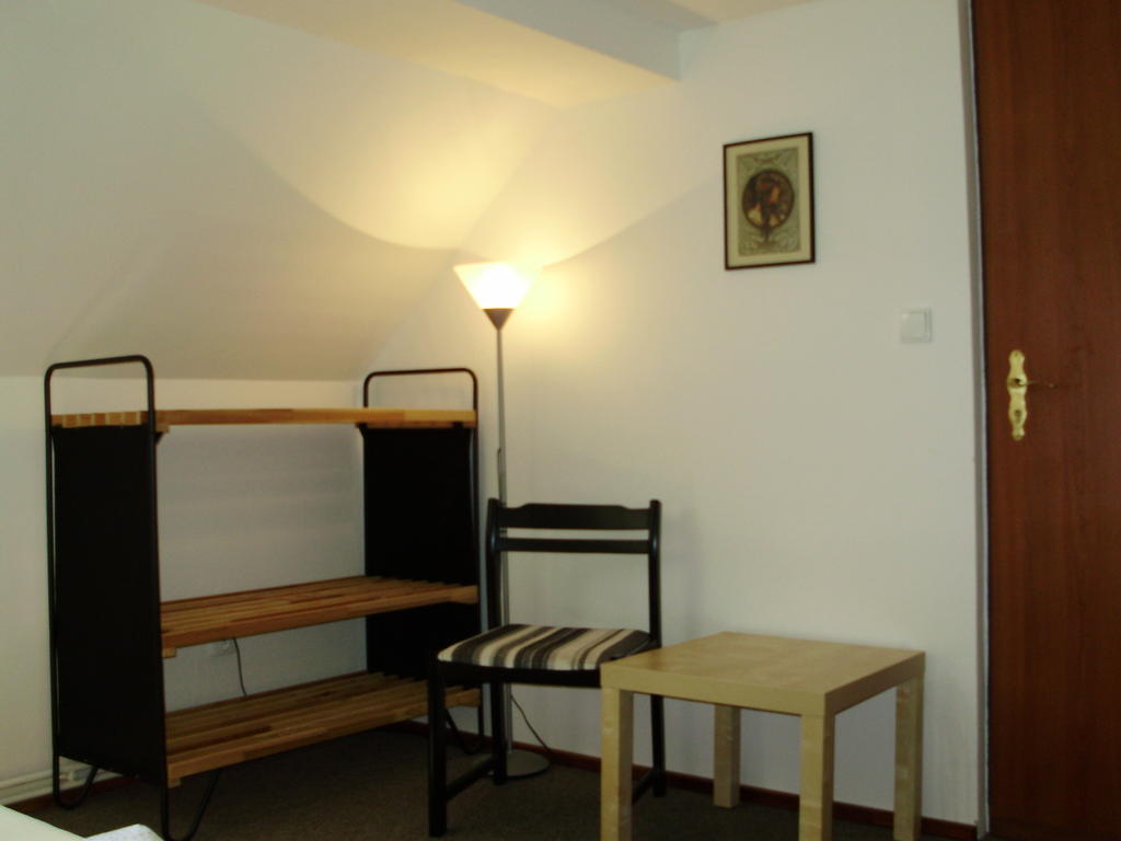 Ubytovani Doma Tisá Zimmer foto